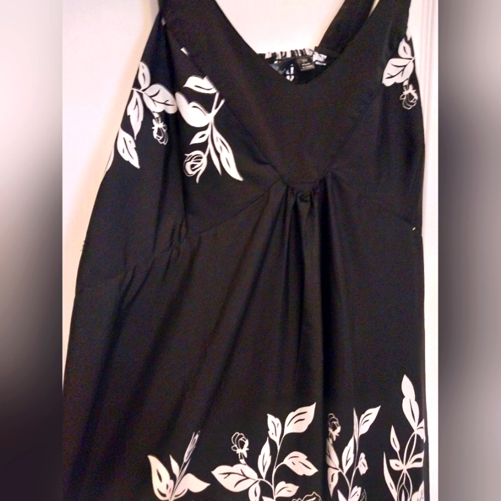 Woman's dress